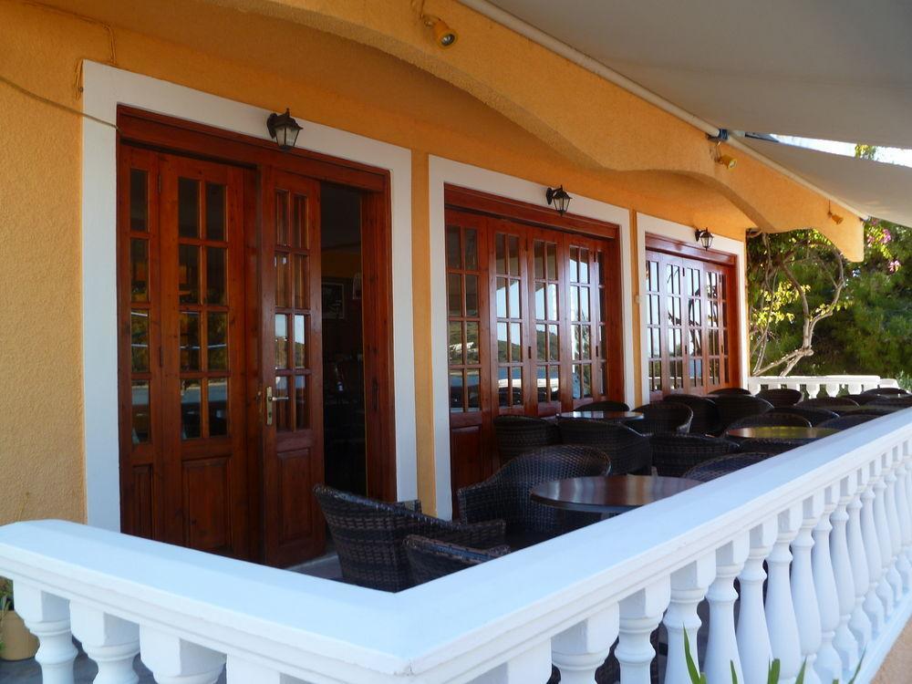 Liberty II Hotel Agia Marina  Exterior photo